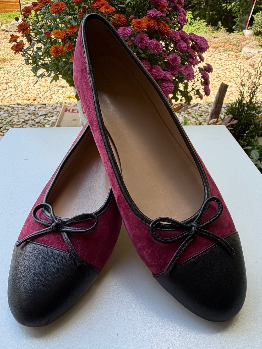 Ann Taylor Burgundy Suede Cap Toe Flats 9.5